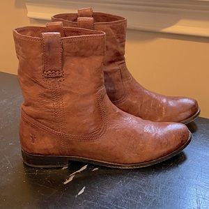 Frye Anna Shortie Booties